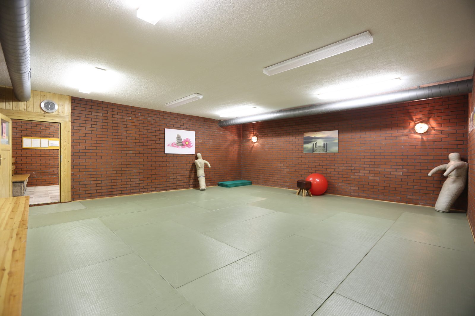 Mattenraum für Gymnastik
